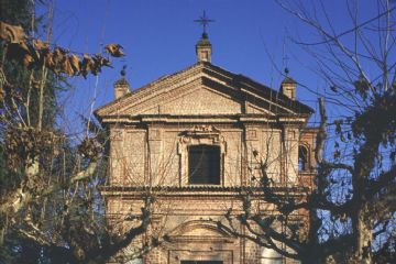 Foto della facciata frontale della Chiesa di Santo Stefano