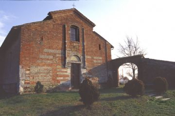 Foto della Chiesa della Trinità da Lungi